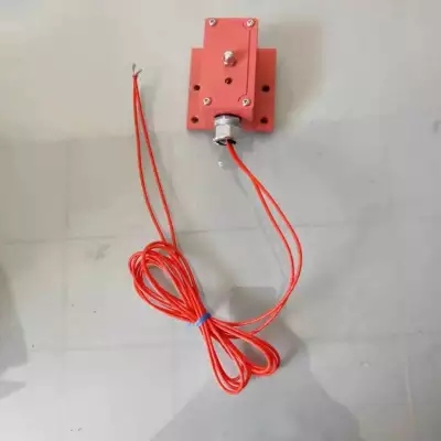 料位檢測器PLR30M-G-8型220V